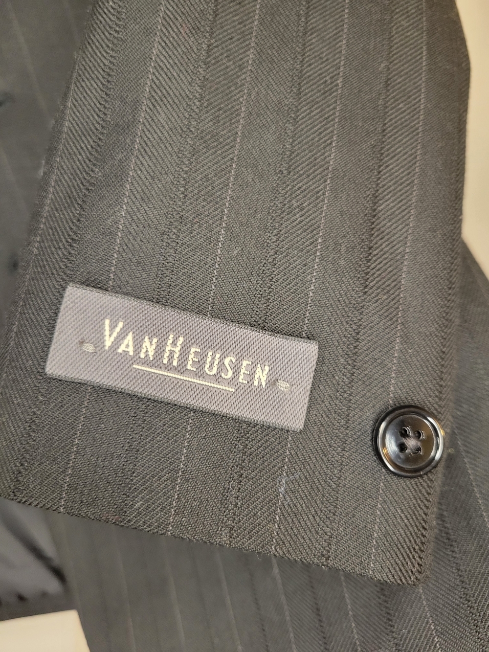Gray Pinstripe Van Heusen Blazer - Classic Three-Button Suit Jacket - Picture 6 of 7
